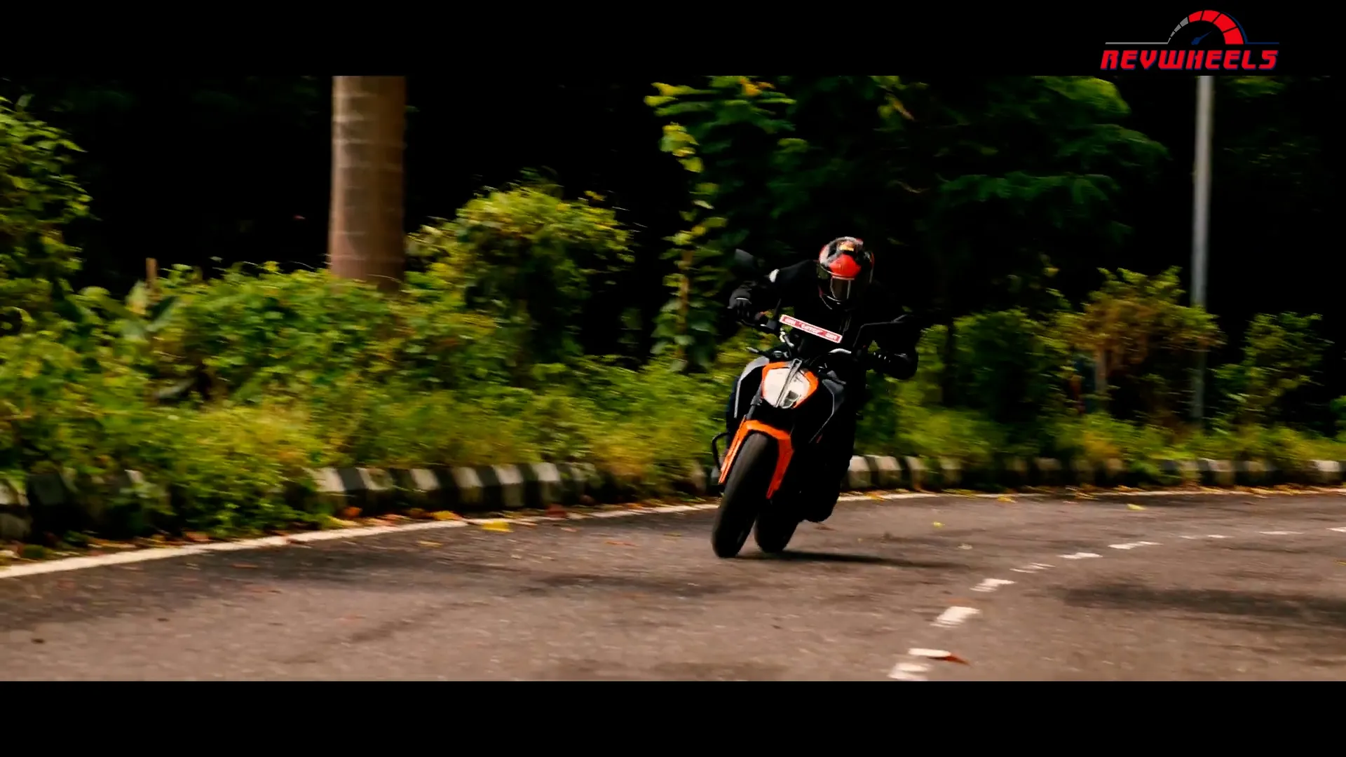 KTM Duke 160 – Gen Z’s Duke